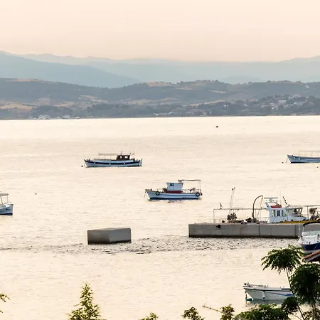 Athos Pansion Penzion 4*